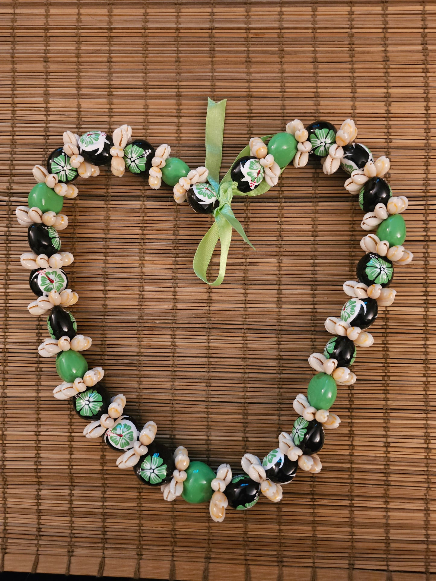 Kukuinut Leis W/ Shells
