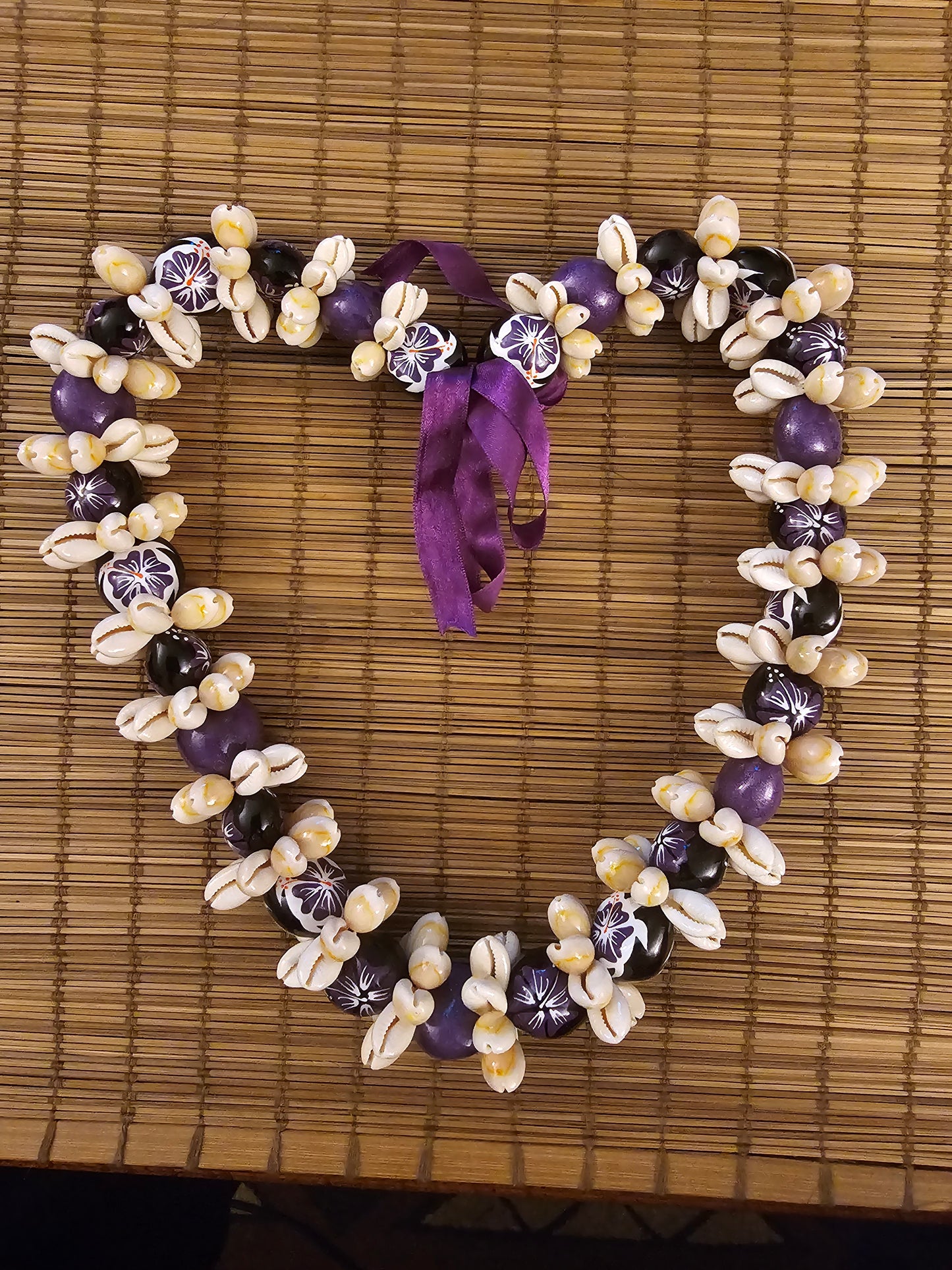 Kukuinut Leis W/ Shells