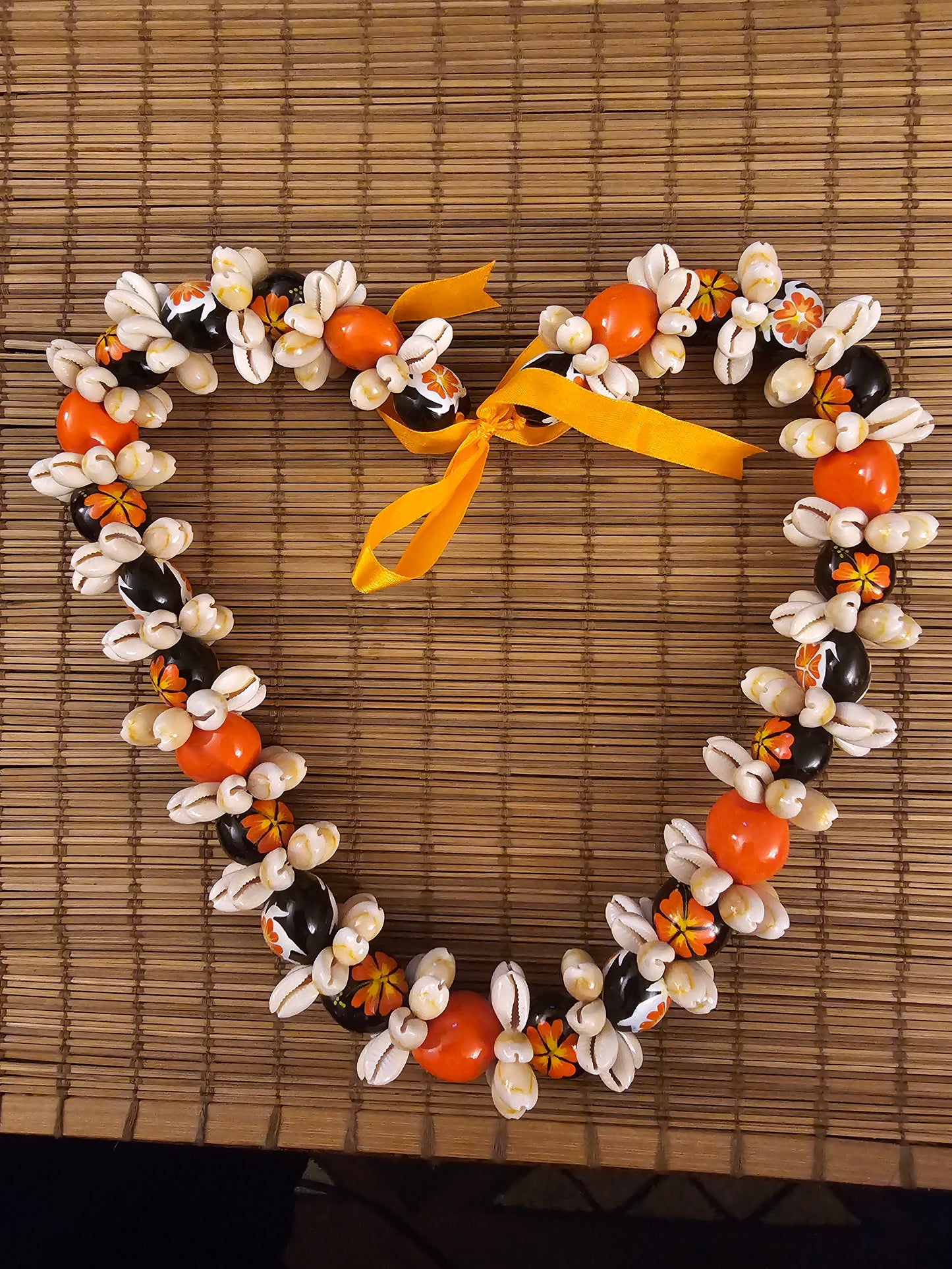 Kukuinut Leis W/ Shells