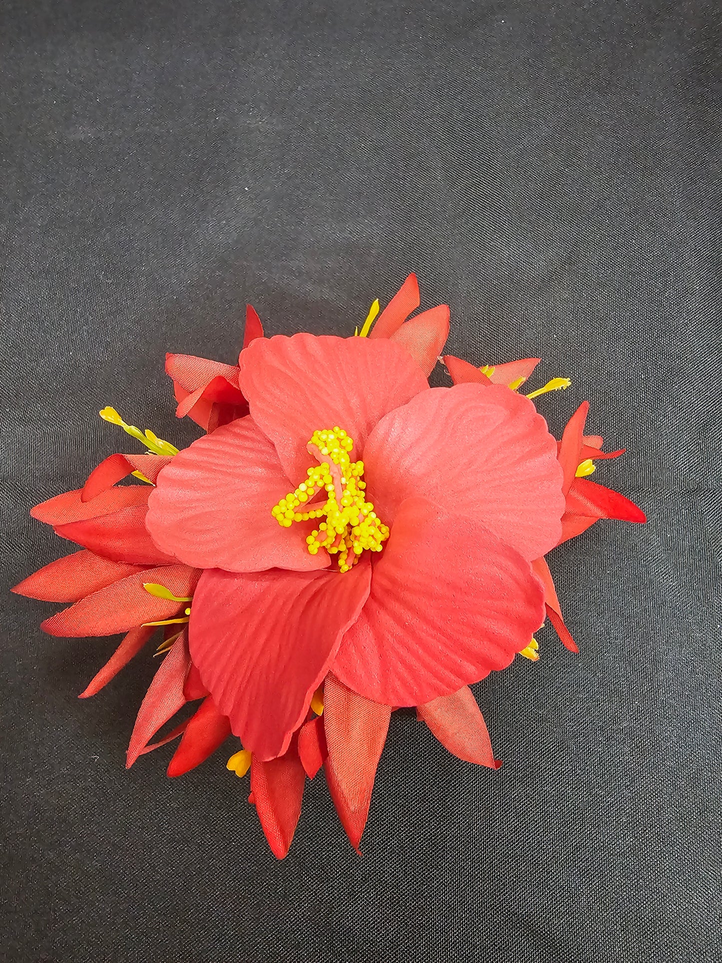 HIBISCUS CLIP FLOWERS
