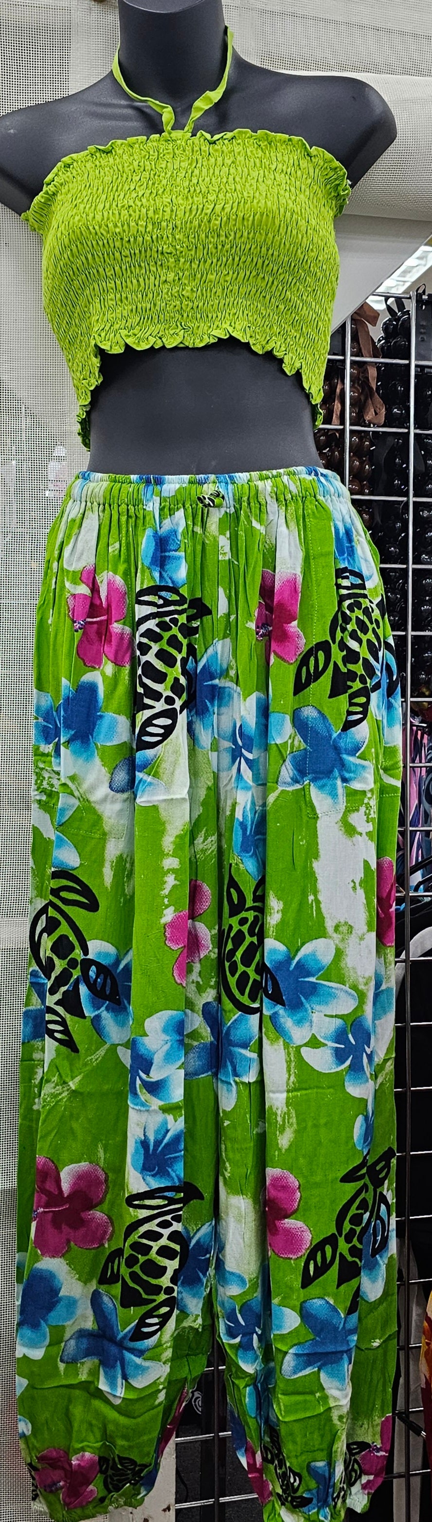 Capri Pants